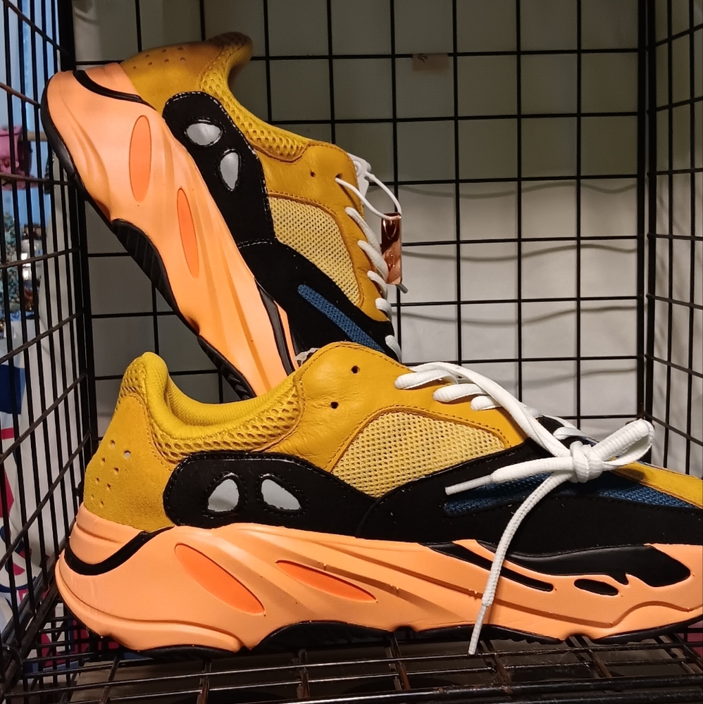 Size 10 Adidas Yeezy Boost Sun 700